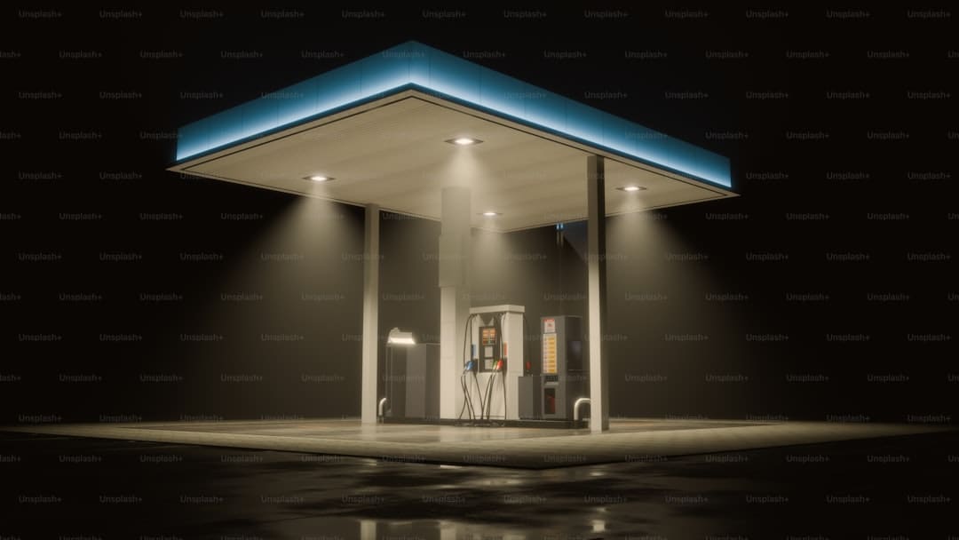 中信建投:计算机板块上半年业绩持续改善 看好AI软件&硬件、信创等板块投资机会